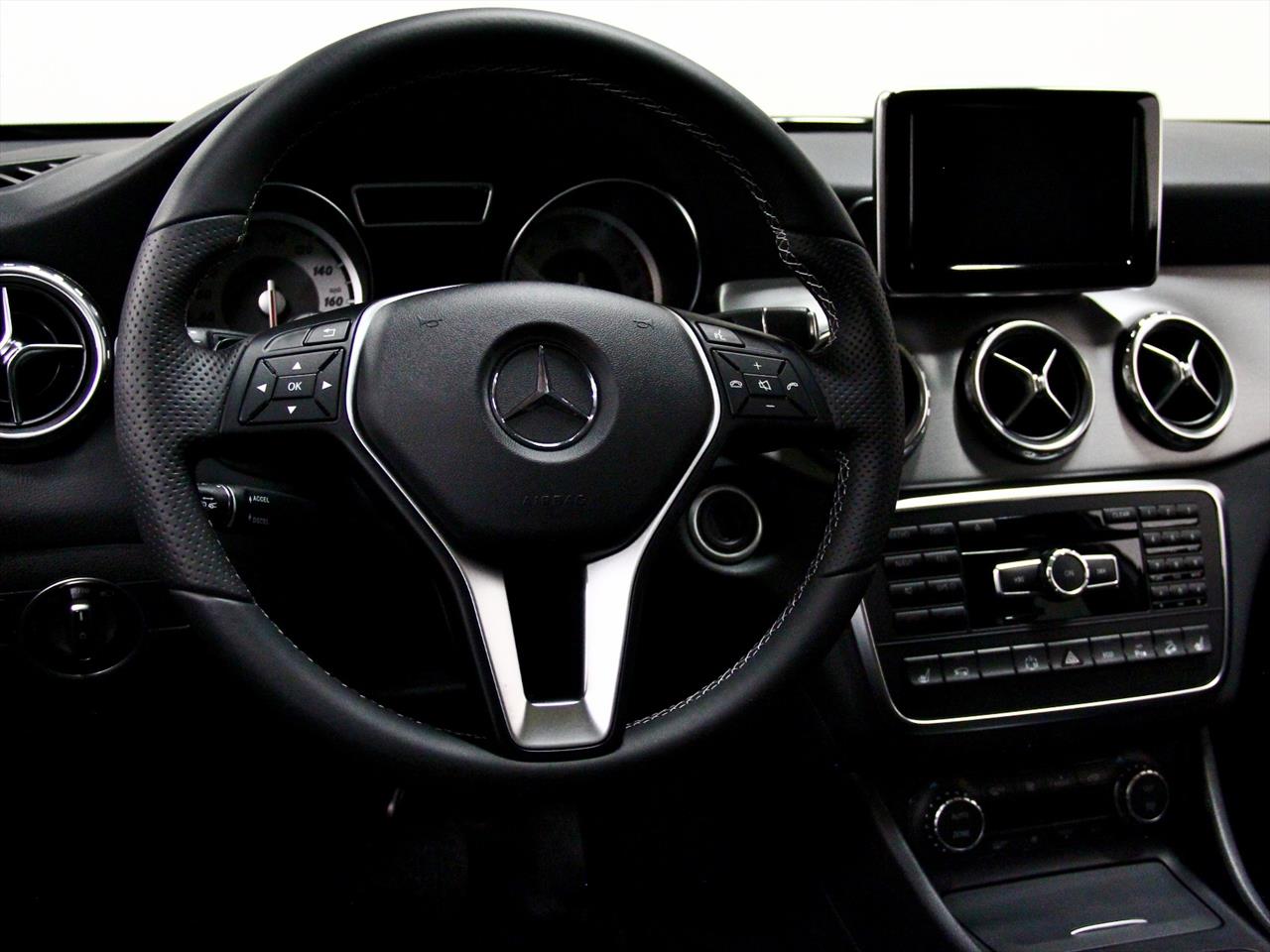 2015 Mercedes Benz GLA 250