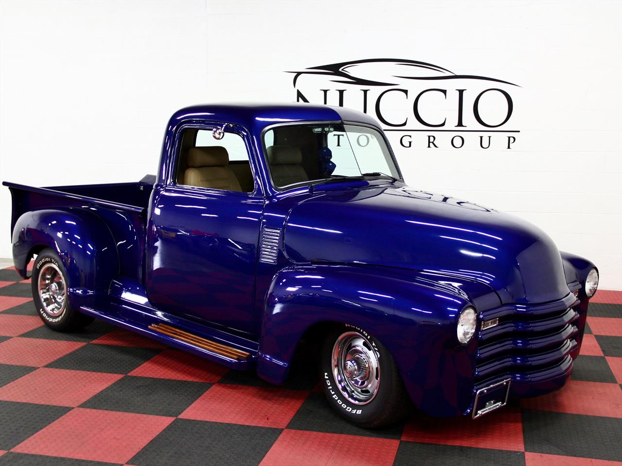 1949 Chevrolet Apache Longbed Fleetside Truck