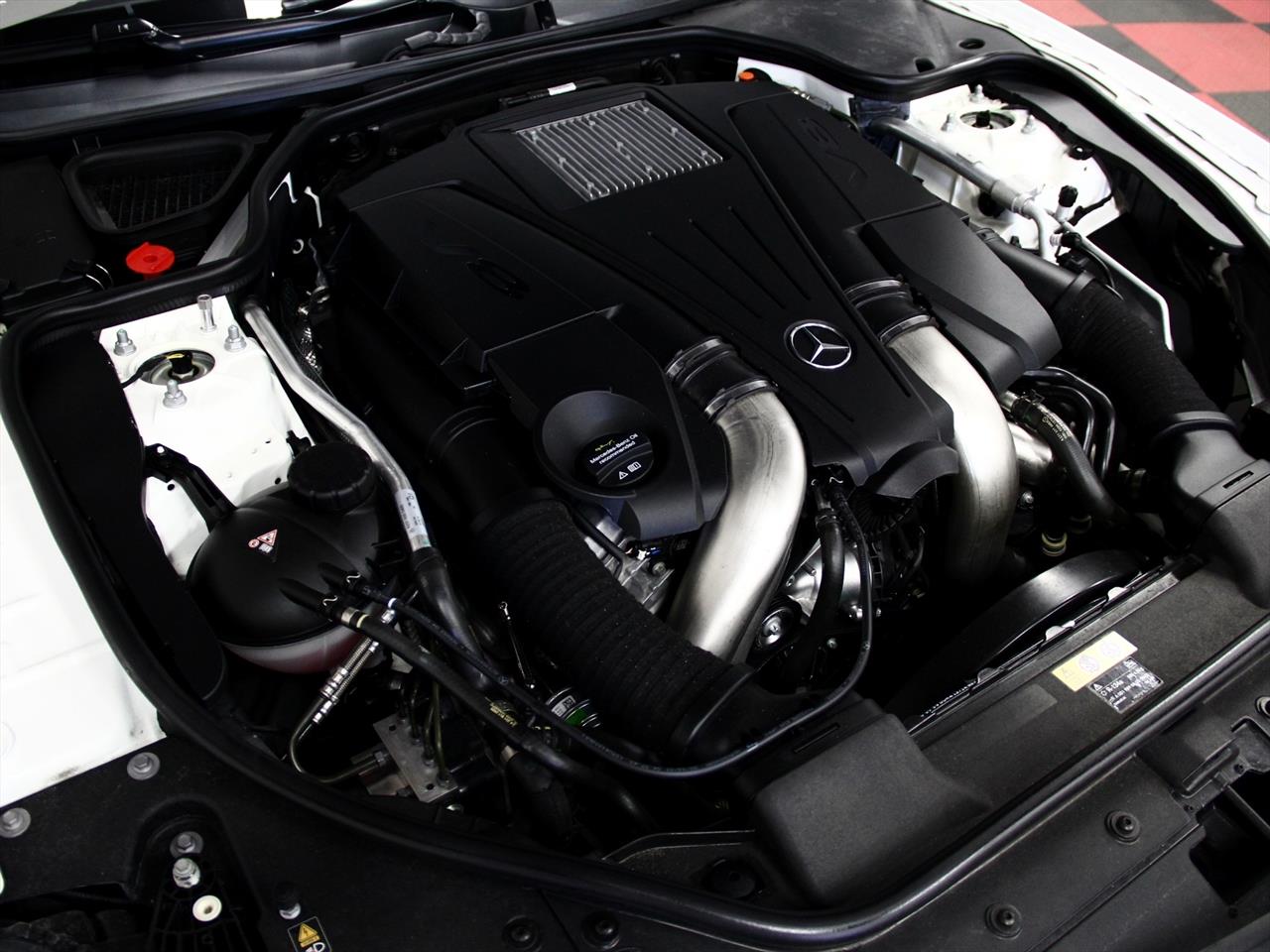 2015 Mercedes Benz SL 550 White Arrow Edition