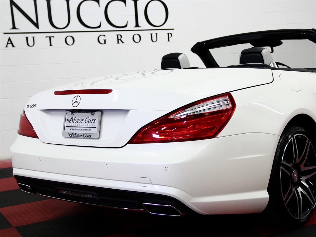 2015 Mercedes Benz SL 550 White Arrow Edition