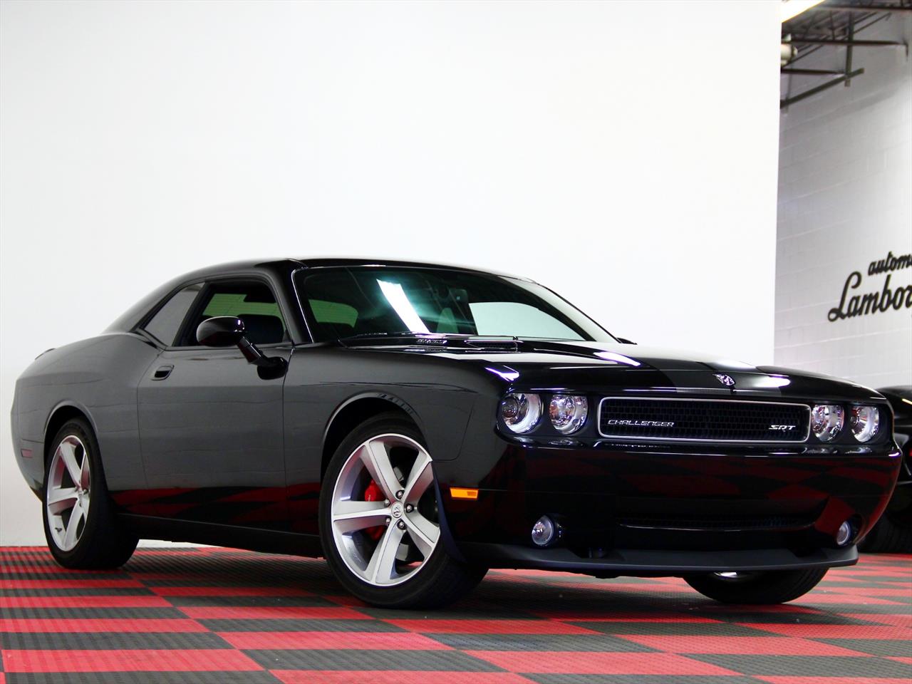 2009 Dodge Challenger SRT 8