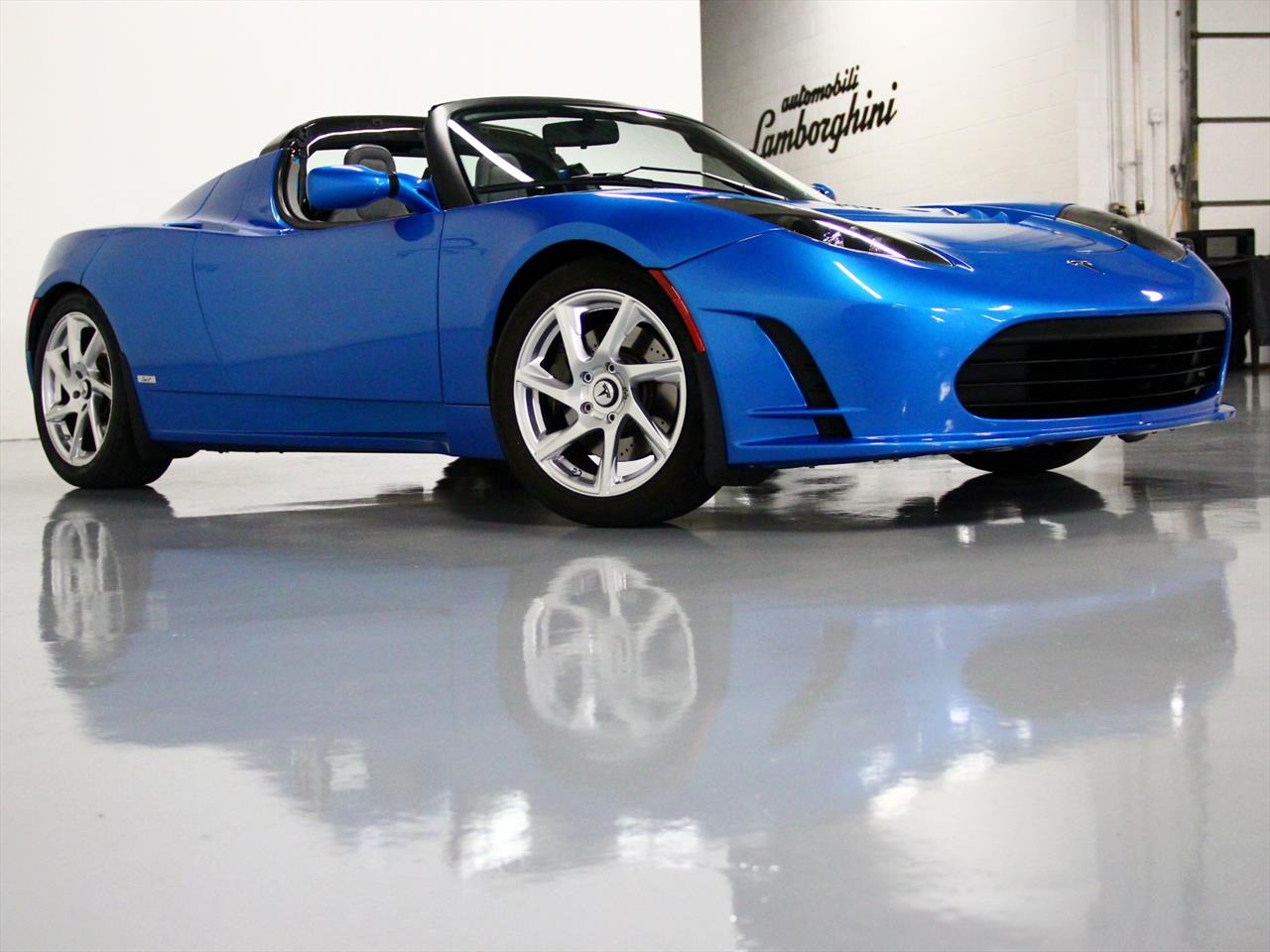 Tesla roadster sport 2011