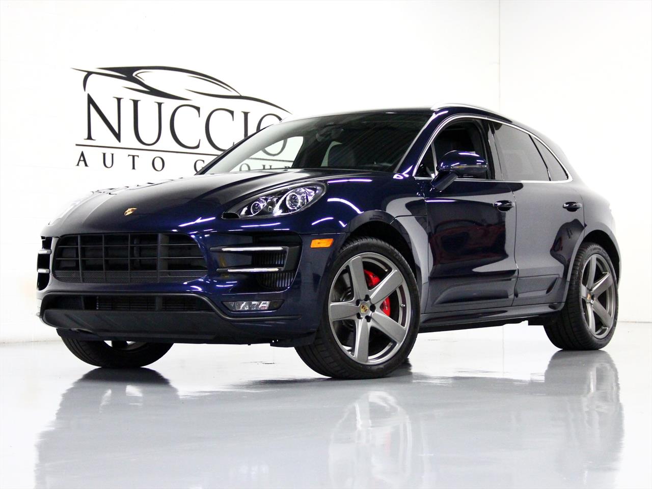 2017 Porsche Macan Turbo W Performance Package